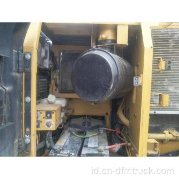 Excavator Carterpillar CAT320D bekas dijual